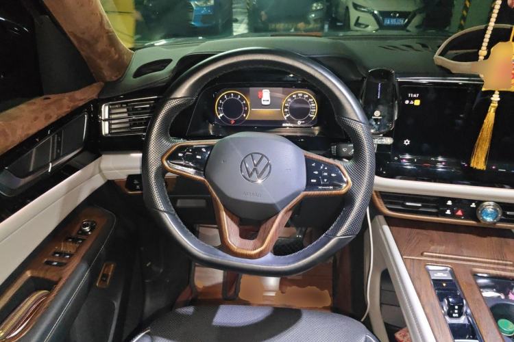 Used Volkswagen Teramont 2021 530 V6 Four-Wheel Drive Prestige Luxury Edition Steering Wheel