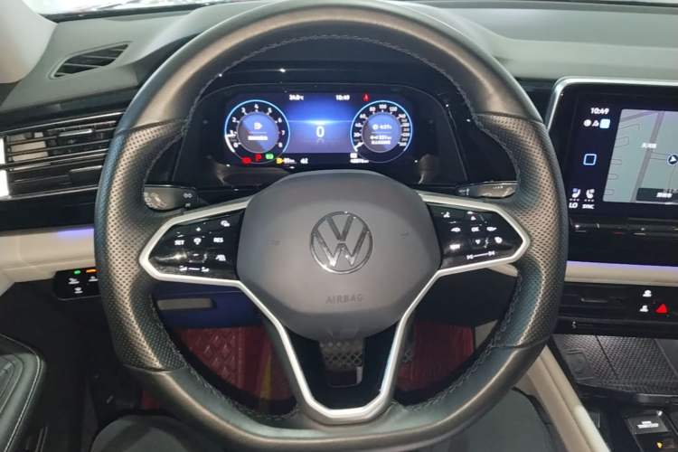 Used Volkswagen Teramont 2021 380TSI Four-Wheel Drive Prestige Flagship Edition Steering Wheel