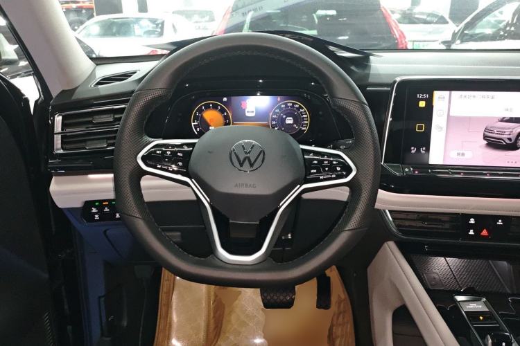 Used Volkswagen Teramont 2021 380TSI Four-Wheel Drive Prestige Flagship Edition Steering Wheel