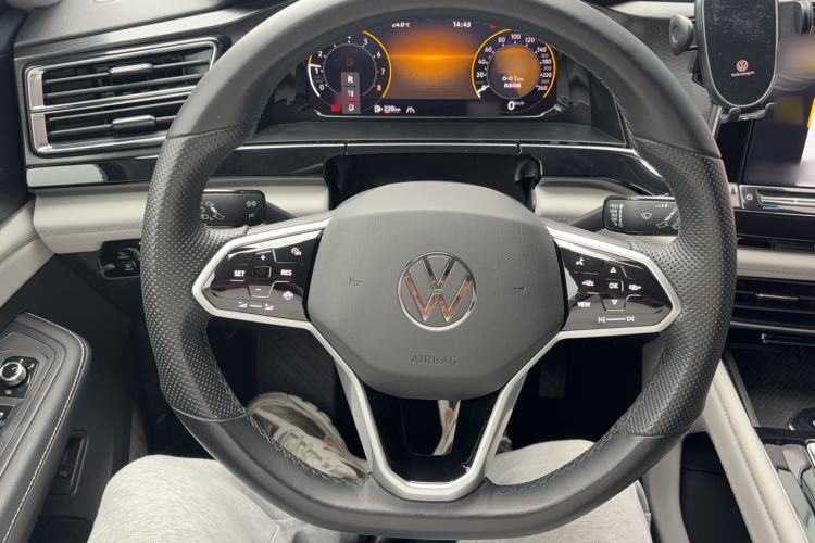Used Volkswagen Teramont 2021 380TSI Four-Wheel Drive Luxury Edition Steering Wheel