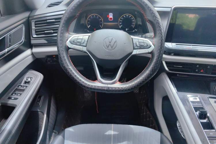 Used Volkswagen Teramont 2021 380TSI Four-Wheel Drive Luxury Edition Steering Wheel