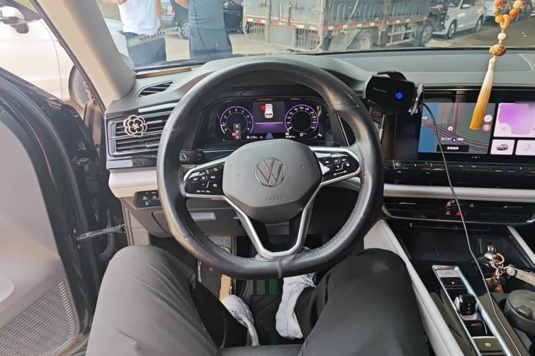 Used Volkswagen Teramont 2021 380TSI Four-Wheel Drive Prestige Flagship Edition Steering Wheel