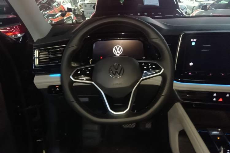 Used Volkswagen Teramont 2021 330TSI Two-Wheel-Drive Prestige Luxury Edition Steering Wheel