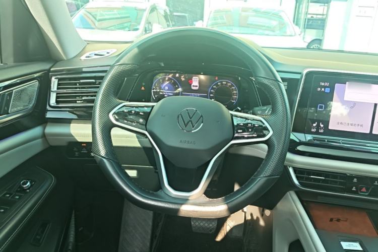 Used Volkswagen Teramont 2021 330TSI Two-Wheel-Drive Prestige Luxury Edition Steering Wheel