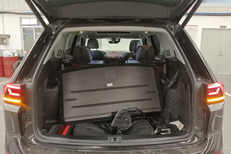 Used Volkswagen Teramont 2021 330TSI Two-Wheel-Drive Prestige Luxury Edition Trunk
