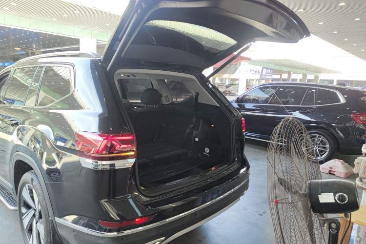 Used Volkswagen Teramont 2021 380TSI Four-Wheel Drive Prestige Luxury Edition Trunk