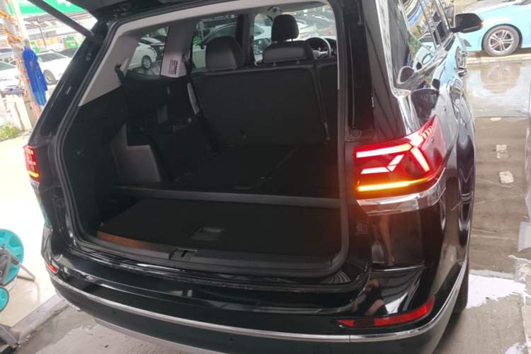 Used Volkswagen Teramont 2021 330TSI Two-Wheel-Drive Prestige Luxury Edition Trunk