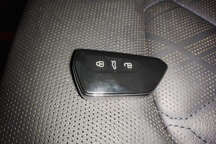 Used Volkswagen Teramont 2021 380TSI Four-Wheel Drive Prestige Flagship Edition Vehicle Key