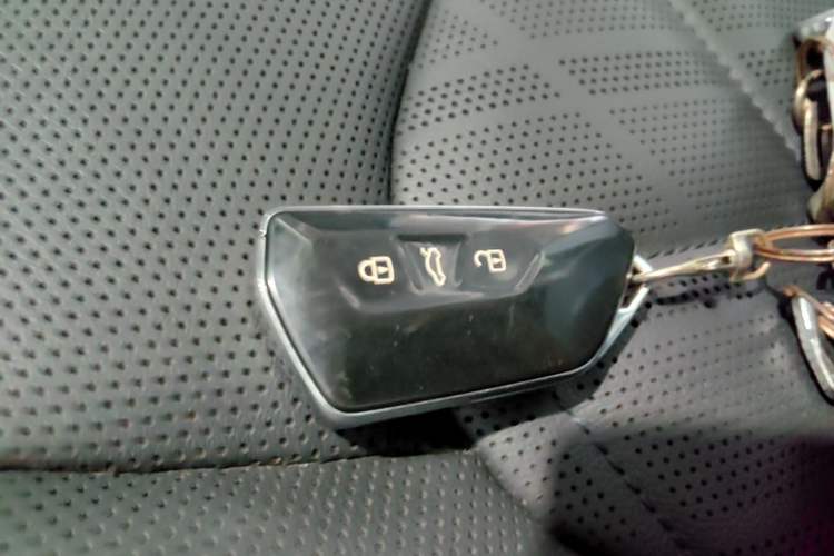 Used Volkswagen Teramont 2021 380TSI Four-Wheel Drive Prestige Flagship Edition Vehicle Key