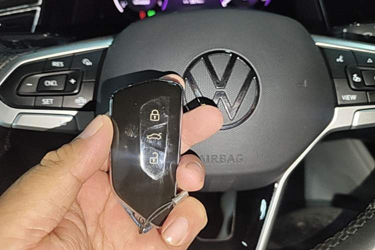 Used Volkswagen Teramont 2021 330TSI Two-Wheel-Drive Prestige Luxury Edition Vehicle Key