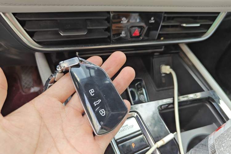 Used Volkswagen Teramont 2021 330TSI Two-Wheel-Drive Prestige Luxury Edition Vehicle Key