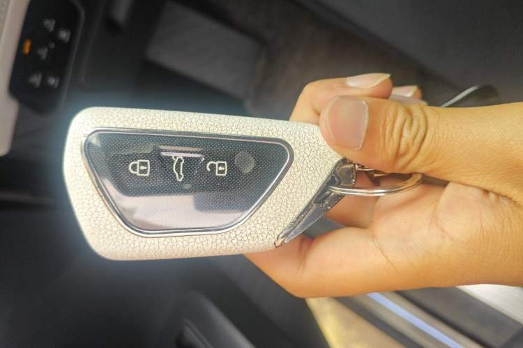 Used Volkswagen Teramont 2021 380TSI Four-Wheel Drive Luxury Edition Vehicle Key
