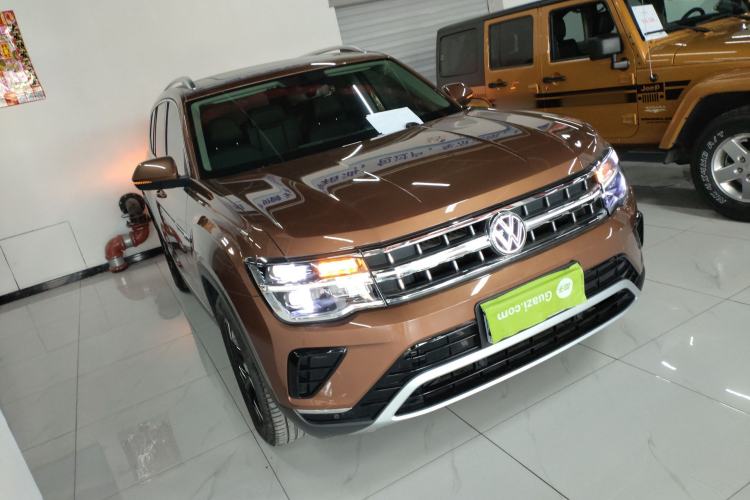 Used Volkswagen Teramont 2021 380TSI Four-Wheel Drive Prestige Luxury Edition Front Right 45 Deg