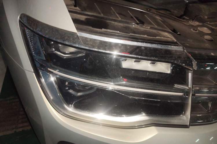 Used Volkswagen Teramont 2021 380TSI Four-Wheel Drive Prestige Luxury Edition Right Front Headlight