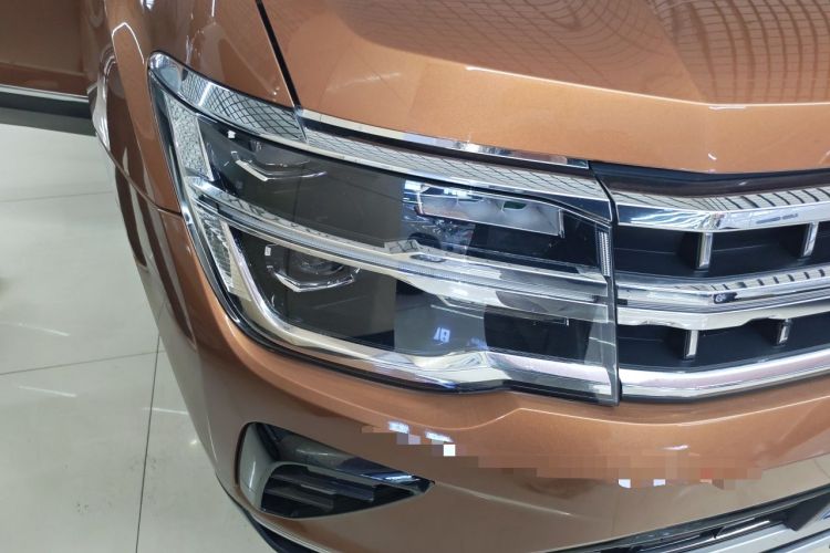 Used Volkswagen Teramont 2021 380TSI Four-Wheel Drive Prestige Luxury Edition Right Front Headlight