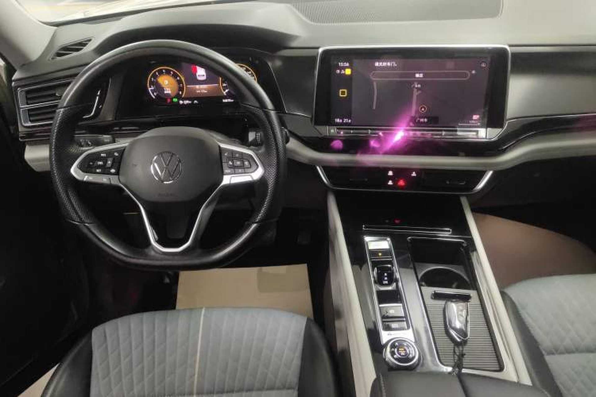 Used Volkswagen Teramont 2021 380TSI Four-Wheel Drive Luxury Edition Audio And AC Panel