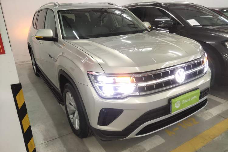 Used Volkswagen Teramont 2021 380TSI Four-Wheel Drive Luxury Edition Front Right 45 Deg