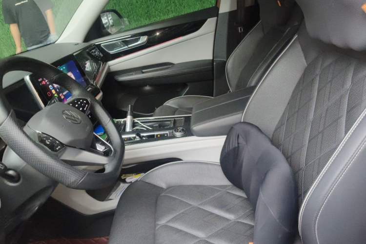 Used Volkswagen Teramont 2021 380TSI Four-Wheel Drive Prestige Flagship Edition Left Front Seat