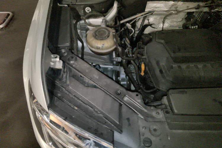 Used Volkswagen Teramont 2021 380TSI Four-Wheel Drive Prestige Flagship Edition Engine Bay Right