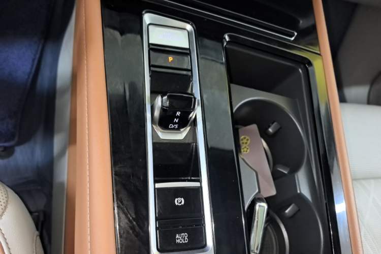 Used Volkswagen Teramont 2021 380TSI Four-Wheel Drive Prestige Flagship Edition Gear Lever