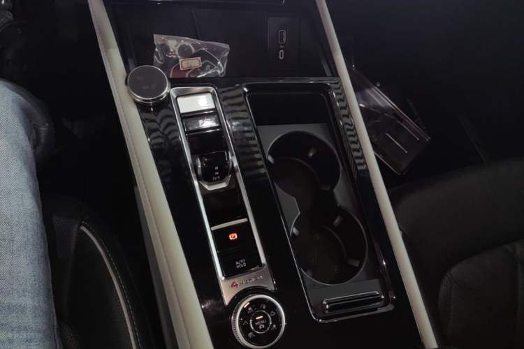 Used Volkswagen Teramont 2021 380TSI Four-Wheel Drive Prestige Flagship Edition Gear Lever