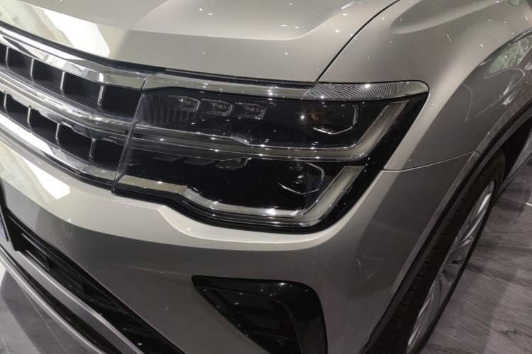 Used Volkswagen Teramont 2021 380TSI Four-Wheel Drive Prestige Flagship Edition Left Front Headlight