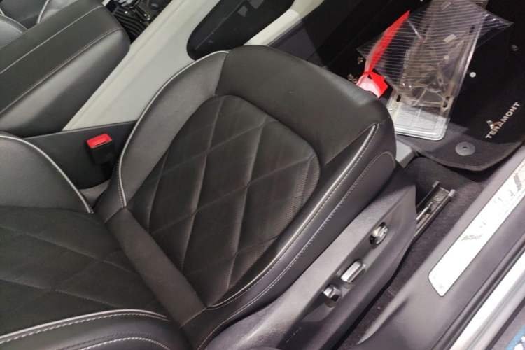 Used Volkswagen Teramont 2021 380TSI Four-Wheel Drive Prestige Flagship Edition Right Front Seat