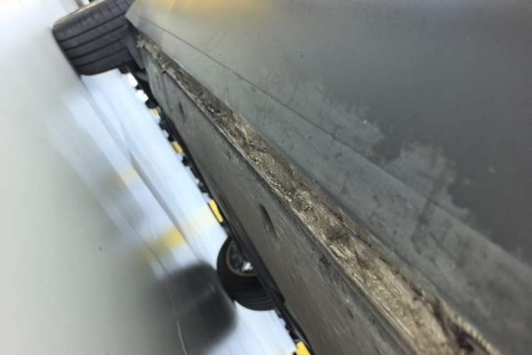 Used Volkswagen Teramont 2021 380TSI Four-Wheel Drive Prestige Flagship Edition Right Side Sill
