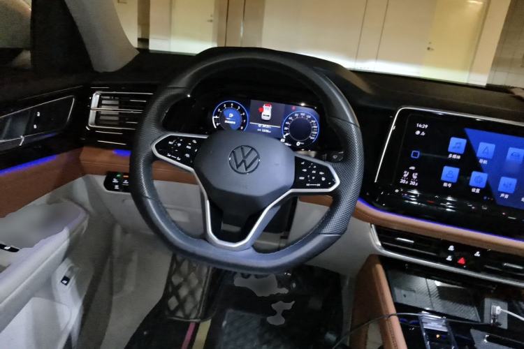 Used Volkswagen Teramont 2021 380TSI Four-Wheel Drive Prestige Flagship Edition Steering Wheel