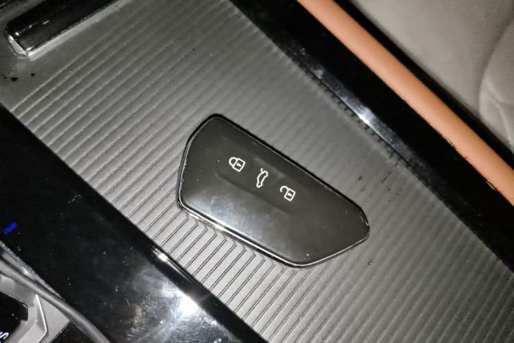 Used Volkswagen Teramont 2021 380TSI Four-Wheel Drive Prestige Flagship Edition Vehicle Key