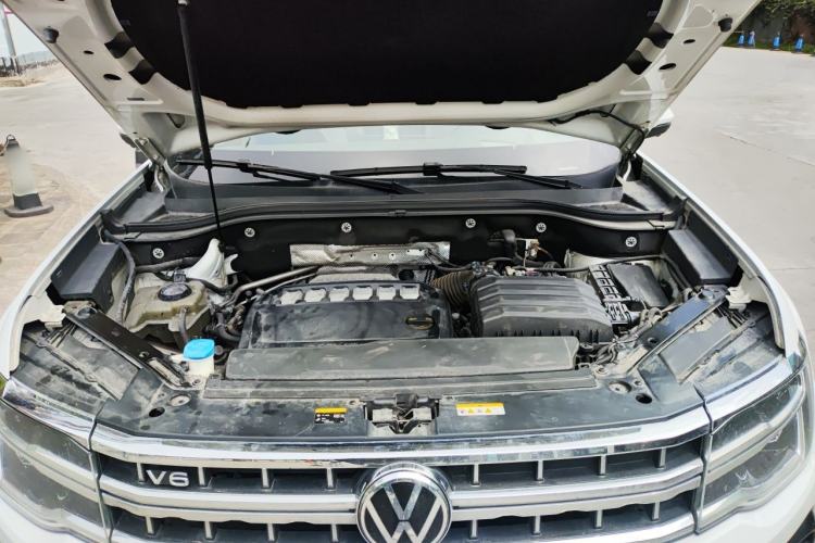 Used Volkswagen Teramont 2021 530 V6 All-Wheel Drive Prestige Flagship Edition Engine Bay