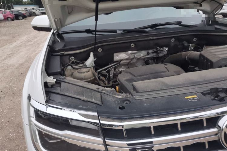 Used Volkswagen Teramont 2021 380TSI Four-Wheel Drive Prestige Luxury Edition Engine Bay Right