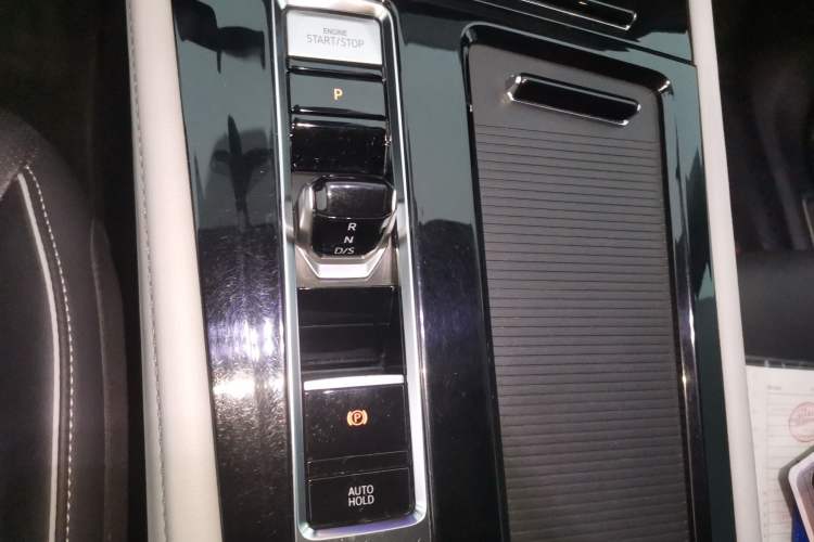 Used Volkswagen Teramont 2021 380TSI Four-Wheel Drive Prestige Luxury Edition Gear Lever