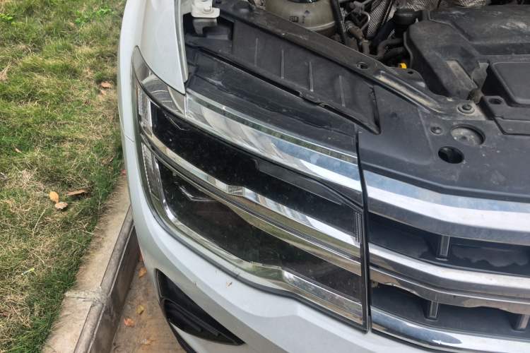 Used Volkswagen Teramont 2021 380TSI Four-Wheel Drive Luxury Edition Right Front Headlight