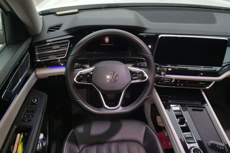 Used Volkswagen Teramont 2021 380TSI Four-Wheel Drive Prestige Luxury Edition Steering Wheel