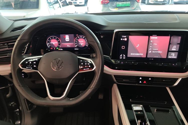 Used Volkswagen Teramont 2022 330TSI Two-Wheel-Drive Prestige Luxury Edition Center Console