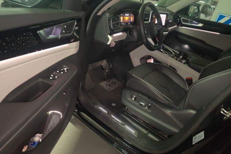 Used Volkswagen Teramont 2022 530 V6 Four-Wheel Drive Prestige Flagship Edition Driver Seat