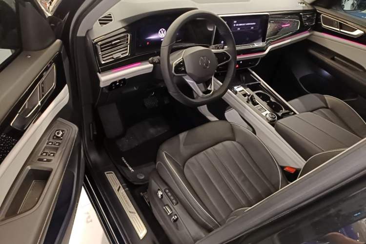 Used Volkswagen Teramont 2022 380TSI Four-Wheel Drive Prestige Luxury Edition Driver Seat