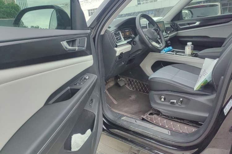 Used Volkswagen Teramont 2022 330TSI Two-Wheel-Drive Luxury Edition Driver Seat