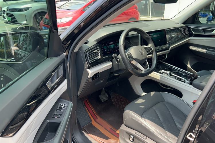 Used Volkswagen Teramont 2022 380TSI Four-Wheel Drive Prestige Flagship Edition Driver Seat