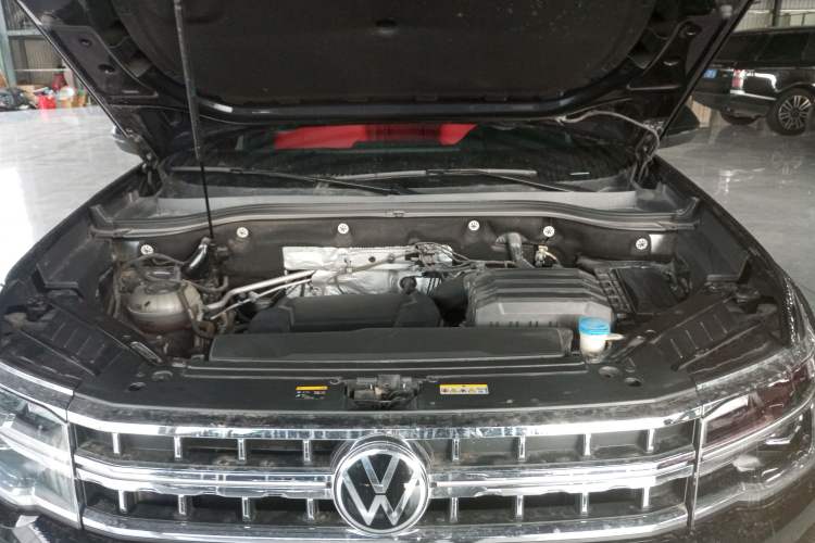 Used Volkswagen Teramont 2022 330TSI Two-Wheel-Drive Luxury Edition Engine Bay