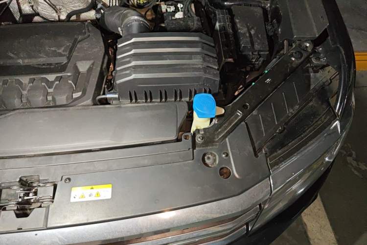 Used Volkswagen Teramont 2022 380TSI Four-Wheel Drive Prestige Luxury Edition Engine Bay Left