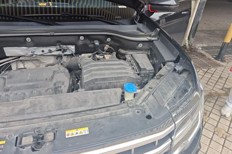 Used Volkswagen Teramont 2022 380TSI Four-Wheel Drive Prestige Luxury Edition Engine Bay Left