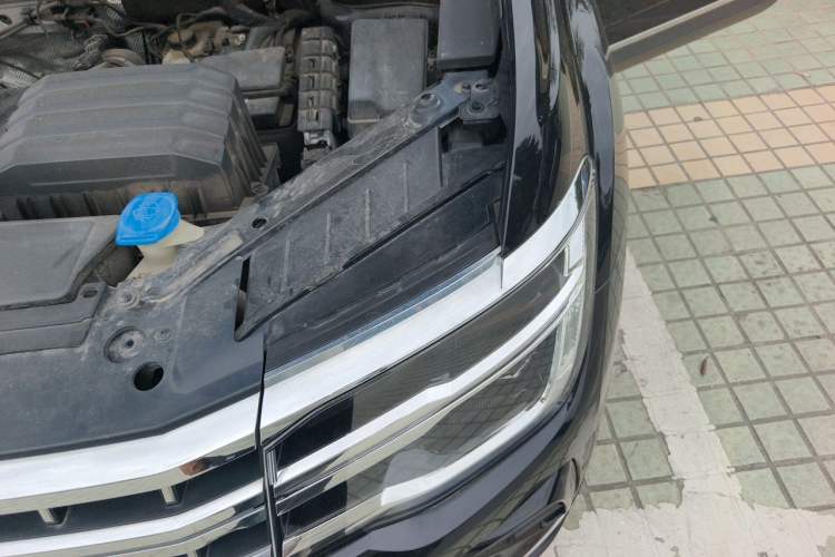 Used Volkswagen Teramont 2022 330TSI Two-Wheel-Drive Prestige Luxury Edition Engine Bay Left
