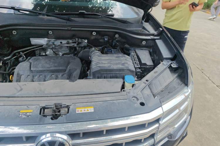 Used Volkswagen Teramont 2022 380TSI Four-Wheel Drive Prestige Luxury Edition Engine Bay Left