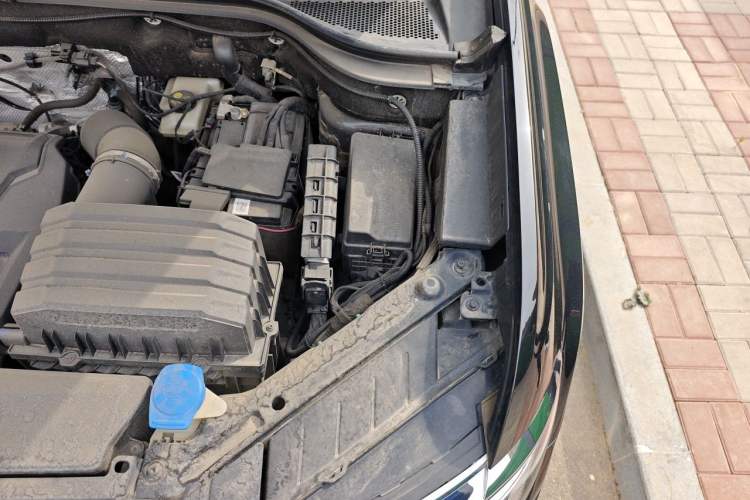 Used Volkswagen Teramont 2022 380TSI Four-Wheel Drive Prestige Luxury Edition Engine Bay Left