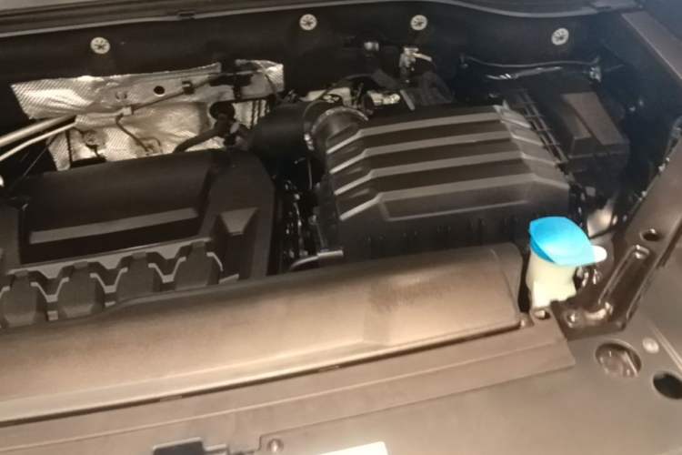 Used Volkswagen Teramont 2022 380TSI Four-Wheel Drive Prestige Luxury Edition Engine Bay Left