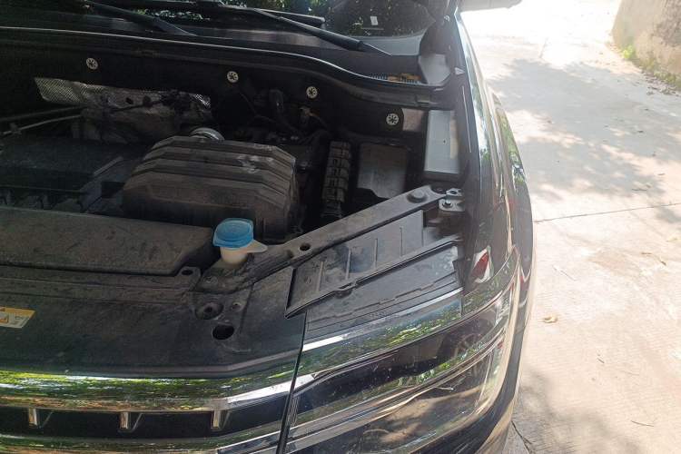 Used Volkswagen Teramont 2022 380TSI Four-Wheel Drive Prestige Luxury Edition Engine Bay Left