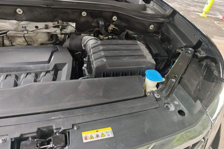 Used Volkswagen Teramont 2022 380TSI Four-Wheel Drive Prestige Luxury Edition Engine Bay Left