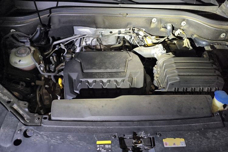 Used Volkswagen Teramont 2022 330TSI Two-Wheel-Drive Luxury Edition Engine Bay